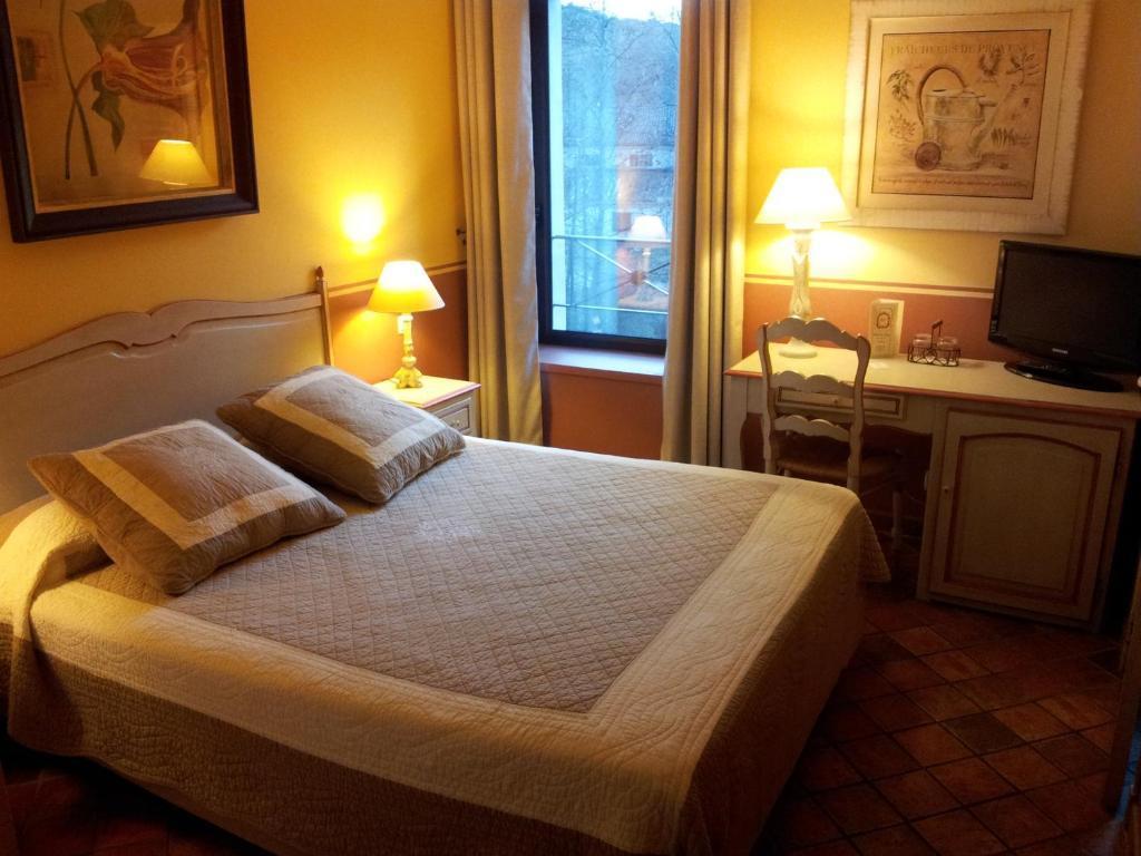 Hotel Du Poete Fontaine-de-Vaucluse Habitación foto